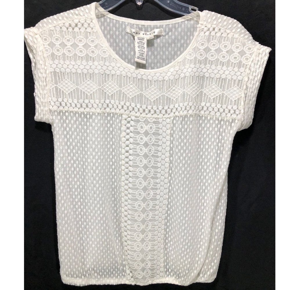 Max Studio Lace Top Cap sleeve with Elastic Waist